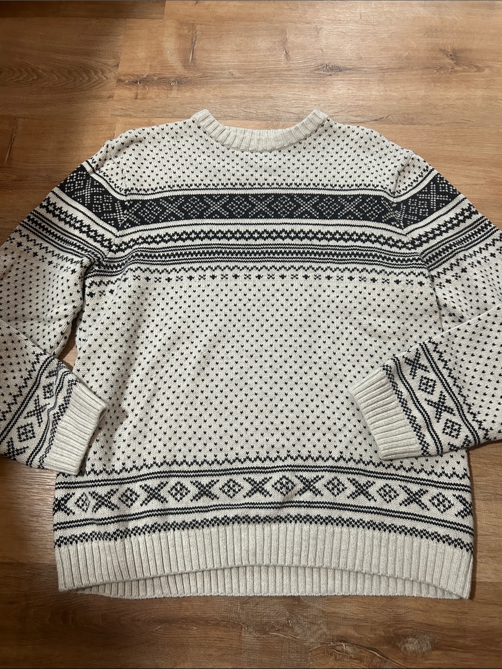 Chaps Cream and Black Fair Isle Crewneck Sweater